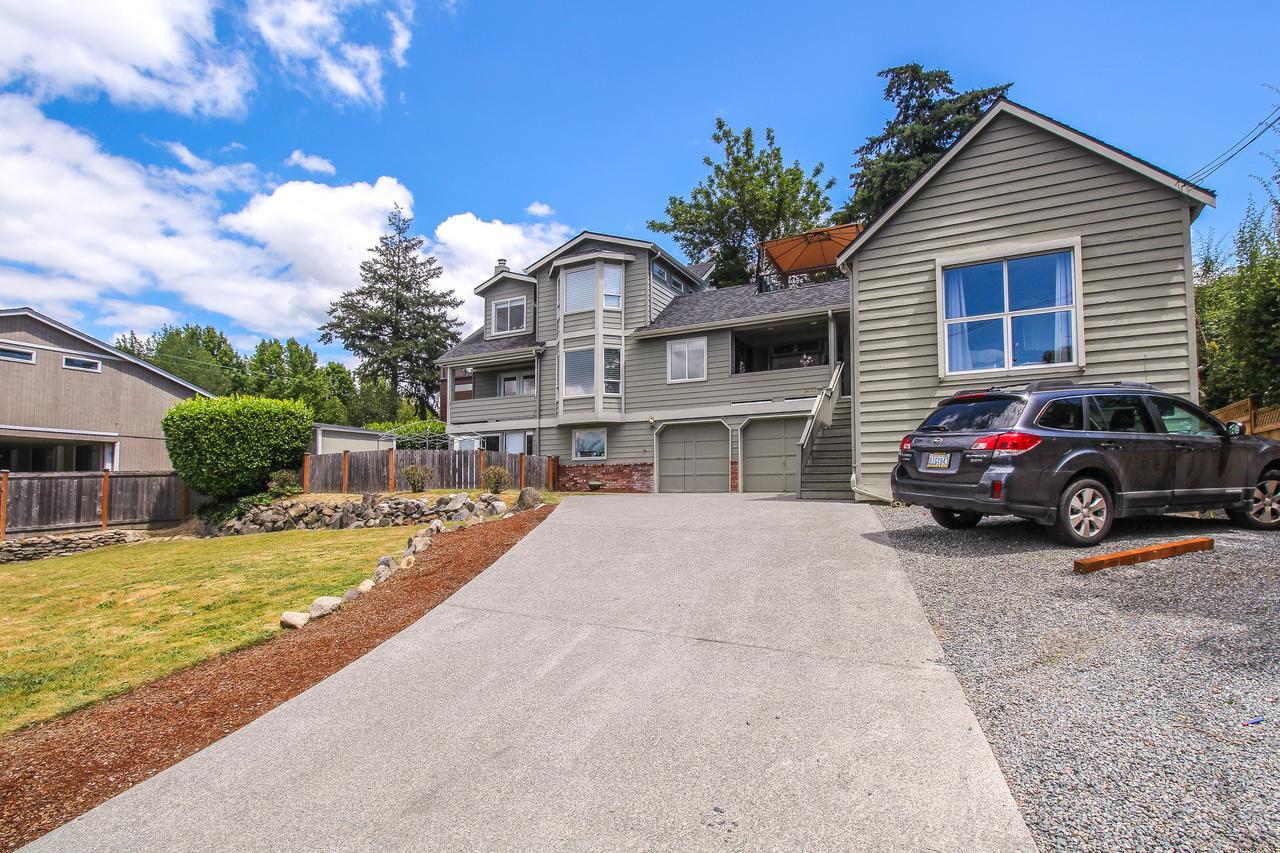 Blue Angels Room Mercer Island Exterior photo